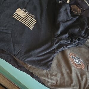 We The People Navy Short Sleeve Graphic Tee